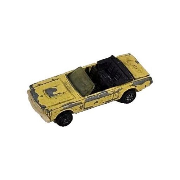 1979 KIDCO 1965 FORD MUSTANG YELLOW CONVERTIBLE 1:64 SCALE Trunk Opens - Picture 3 of 4